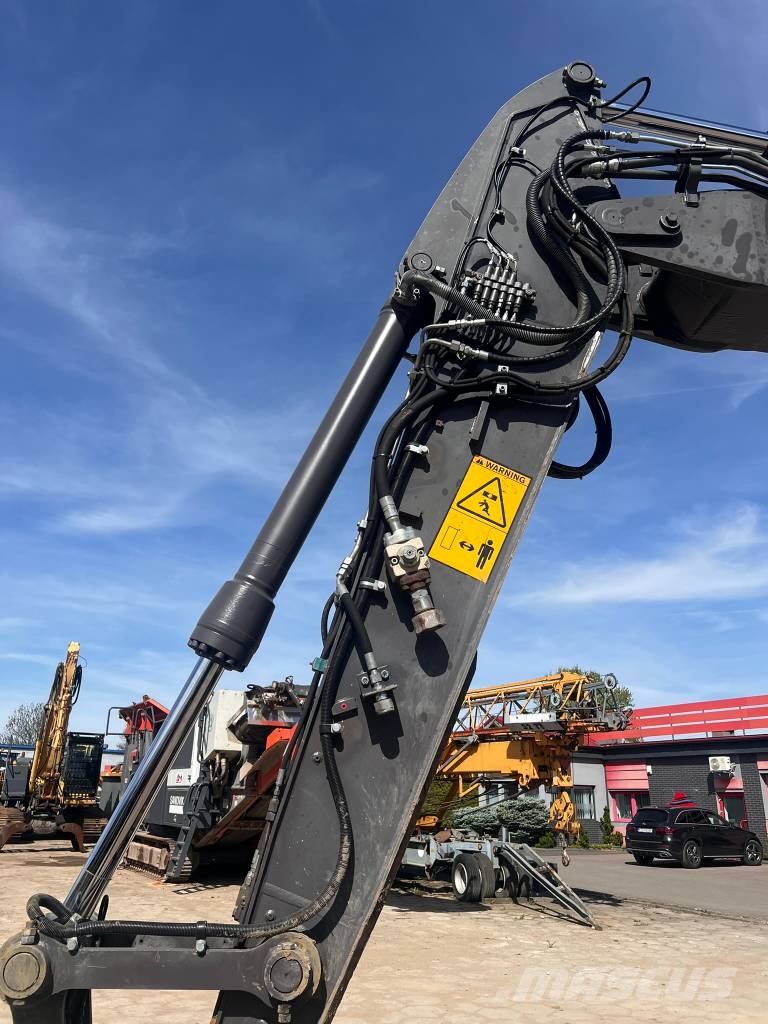 Volvo EW 140 D Wielgraafmachines