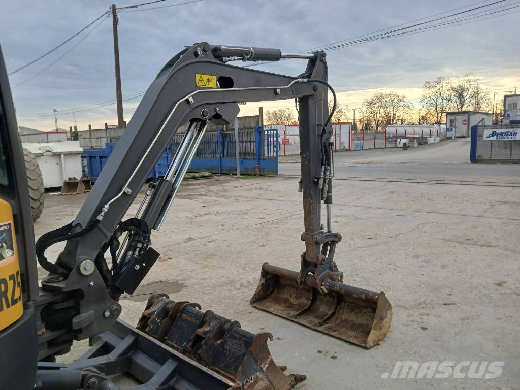 Volvo ECR 25 Electric Mini pelle < 7t