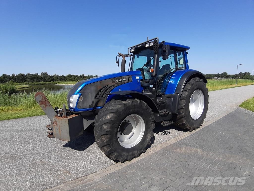 Valtra T183 Direct TwinTrac Tractores