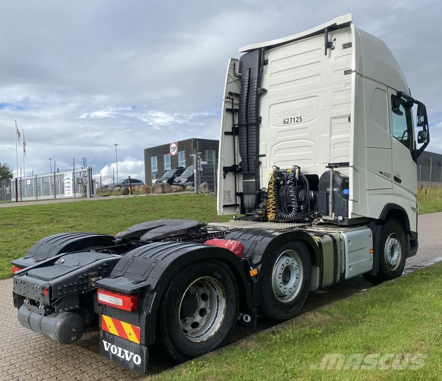 Volvo Vehicle Tractor 6x2-2 Standard Tegljači