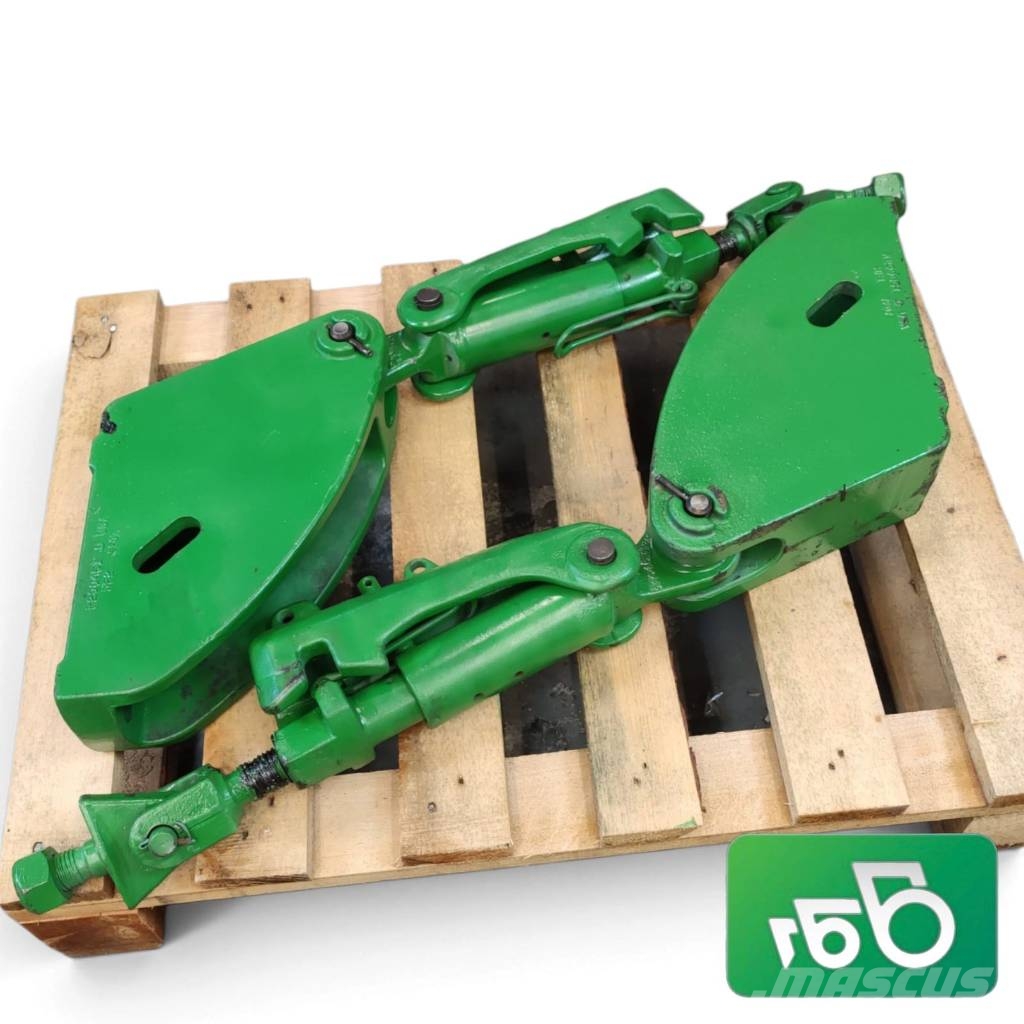 John Deere 7830 Stabilizer RE63506 Bracket R200451 Šasija i vešenje