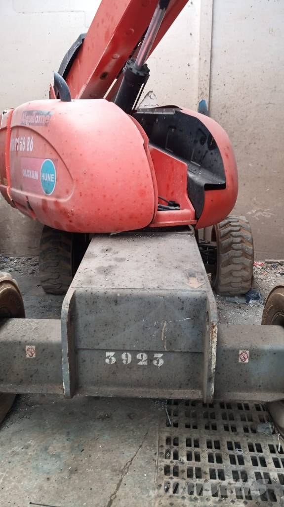 JLG 660 SJ Teleskopik personel platformları