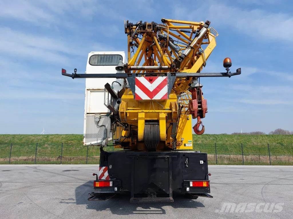 Liebherr MK 100 Башенные краны