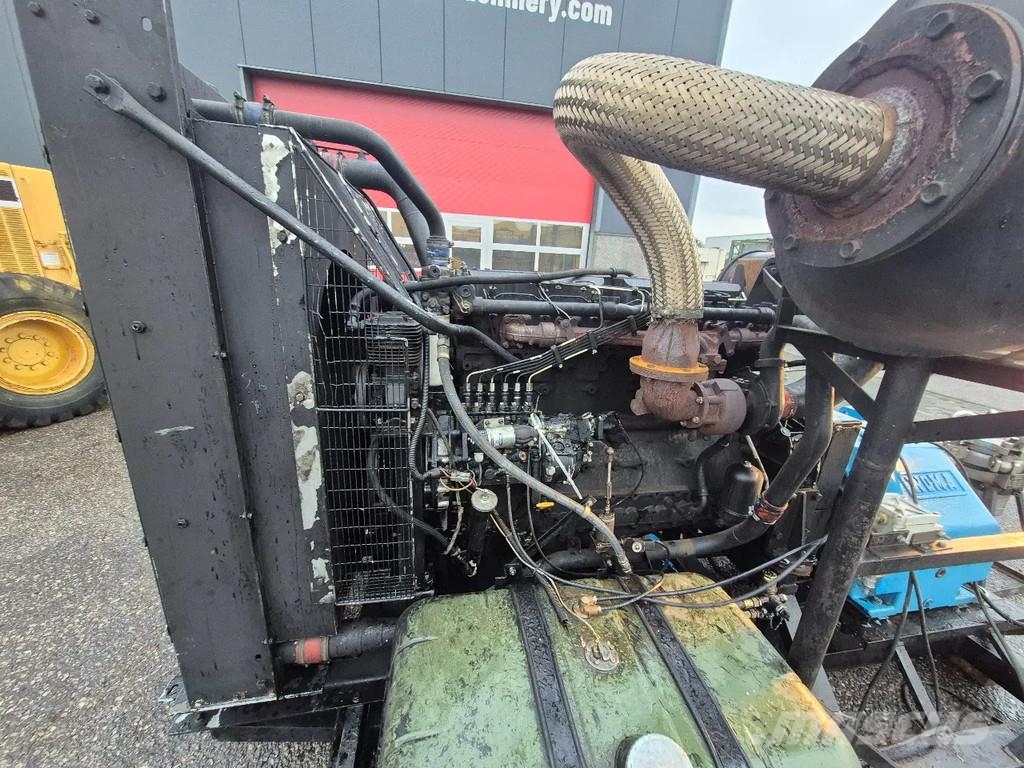 Perkins 2000serie + high pressure waterpump 1000bar Pumpe za vodu