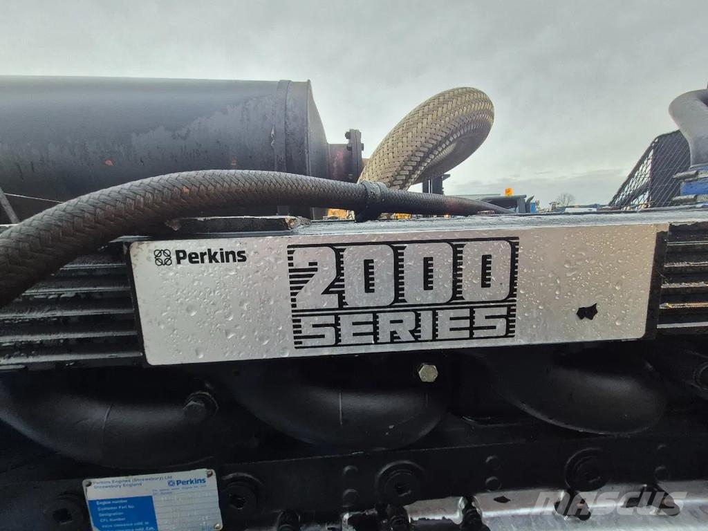 Perkins 2000serie + high pressure waterpump 1000bar Pumpe za vodu