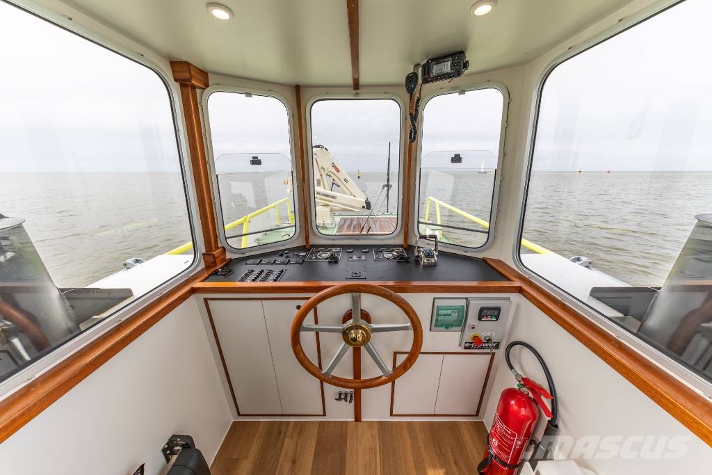 wORKBOAT type Multicat WB 105 M Work boats / barges