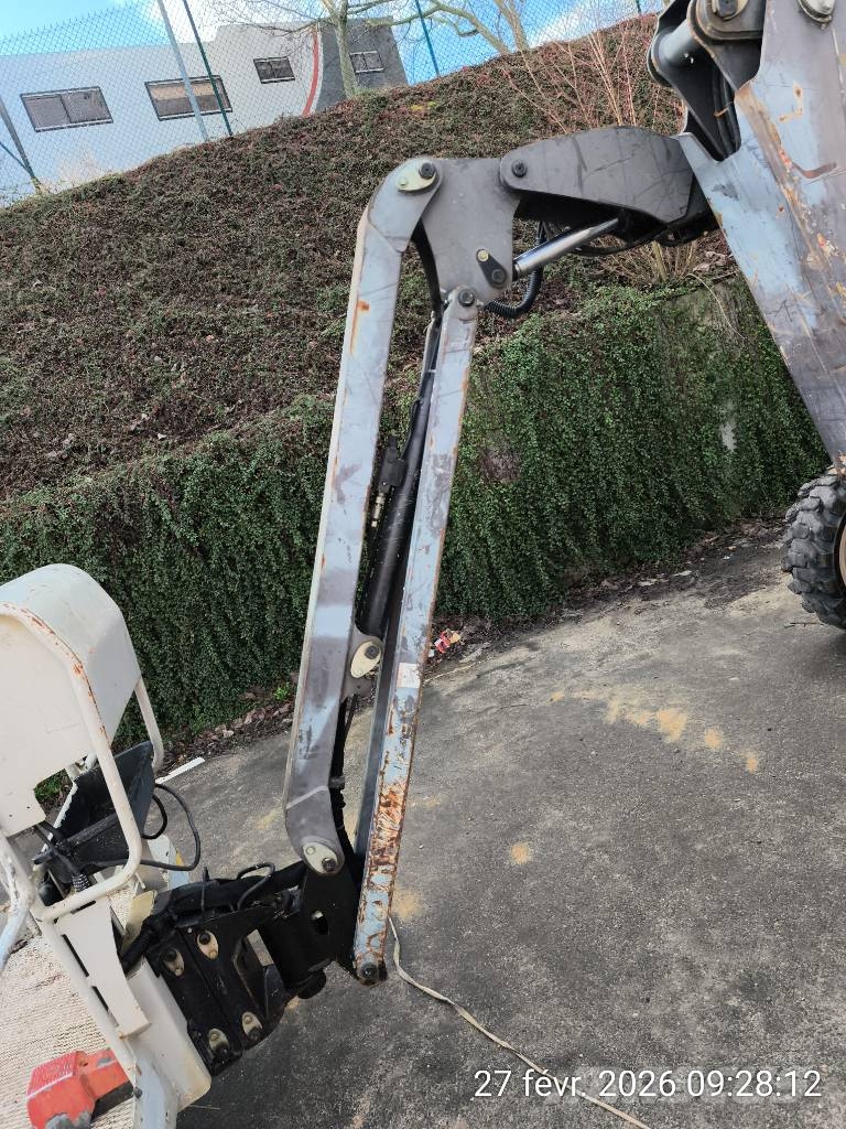 Manitou 160 ATJ Knikarmhoogwerkers