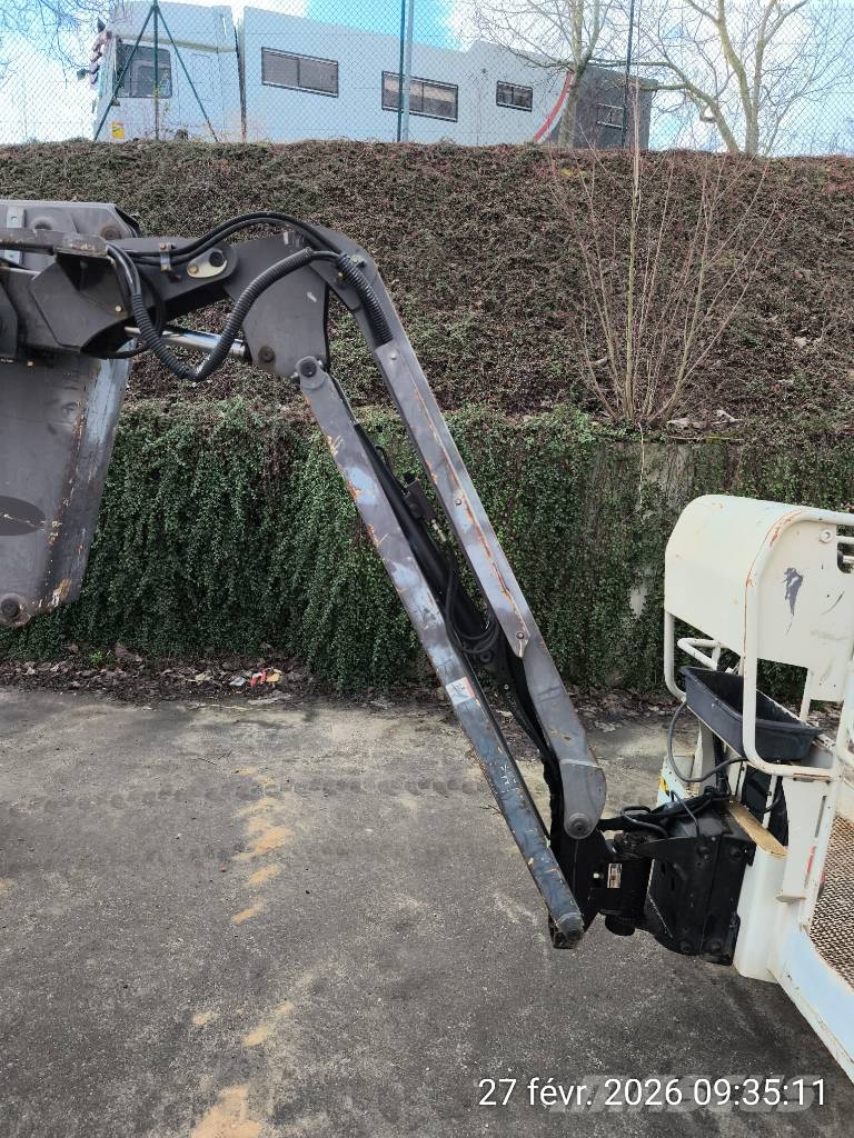 Manitou 160 ATJ Knikarmhoogwerkers