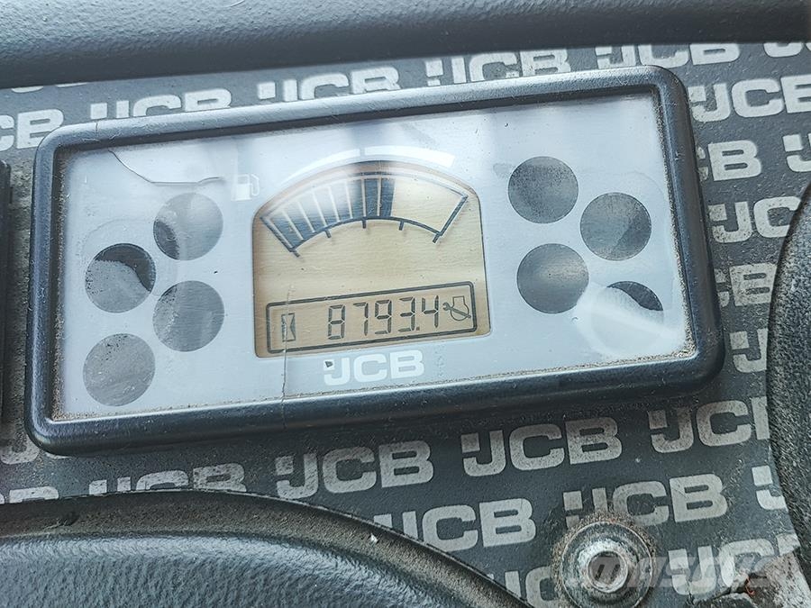 JCB TLT35D مناولات متداخلة