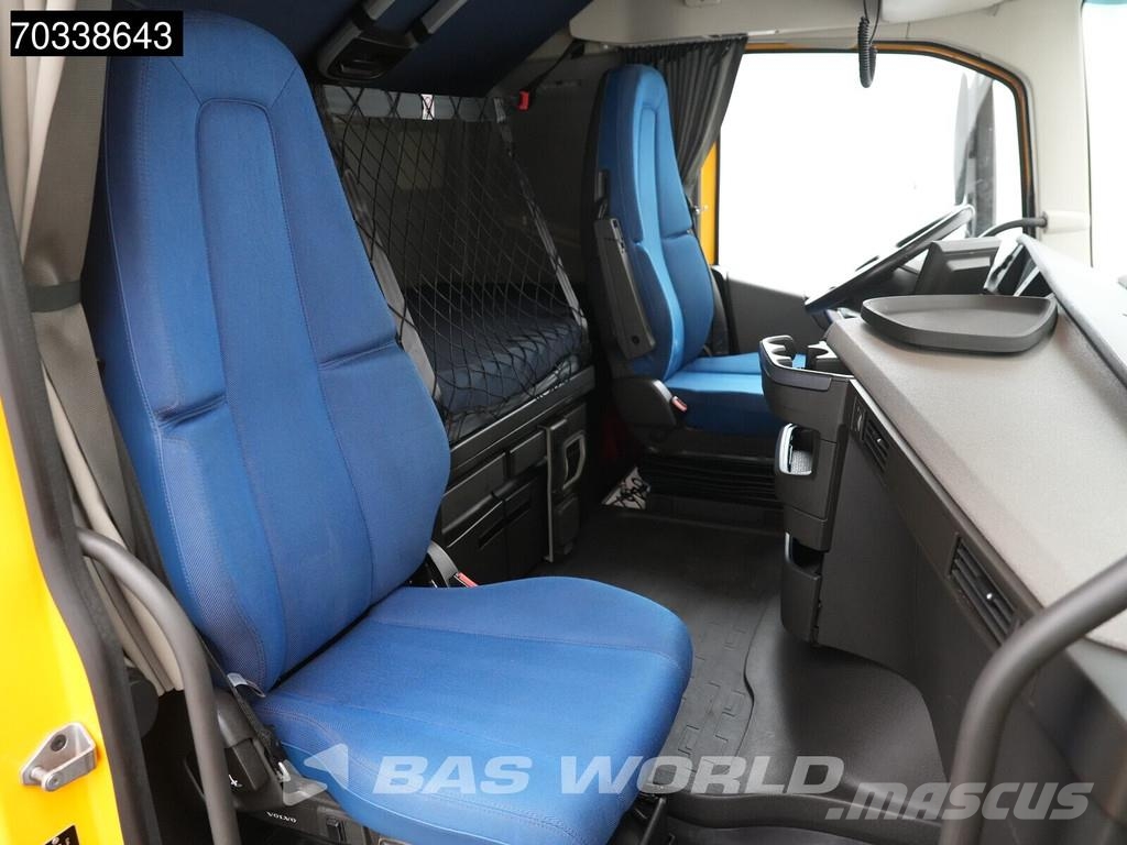 Volvo FH 460 4X2 Globe Mega 2x Tanks I-ParkCool Navi ACC Τράκτορες