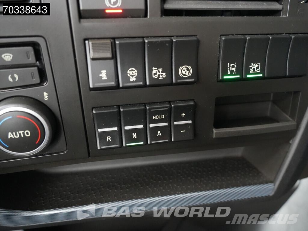 Volvo FH 460 4X2 Globe Mega 2x Tanks I-ParkCool Navi ACC Τράκτορες