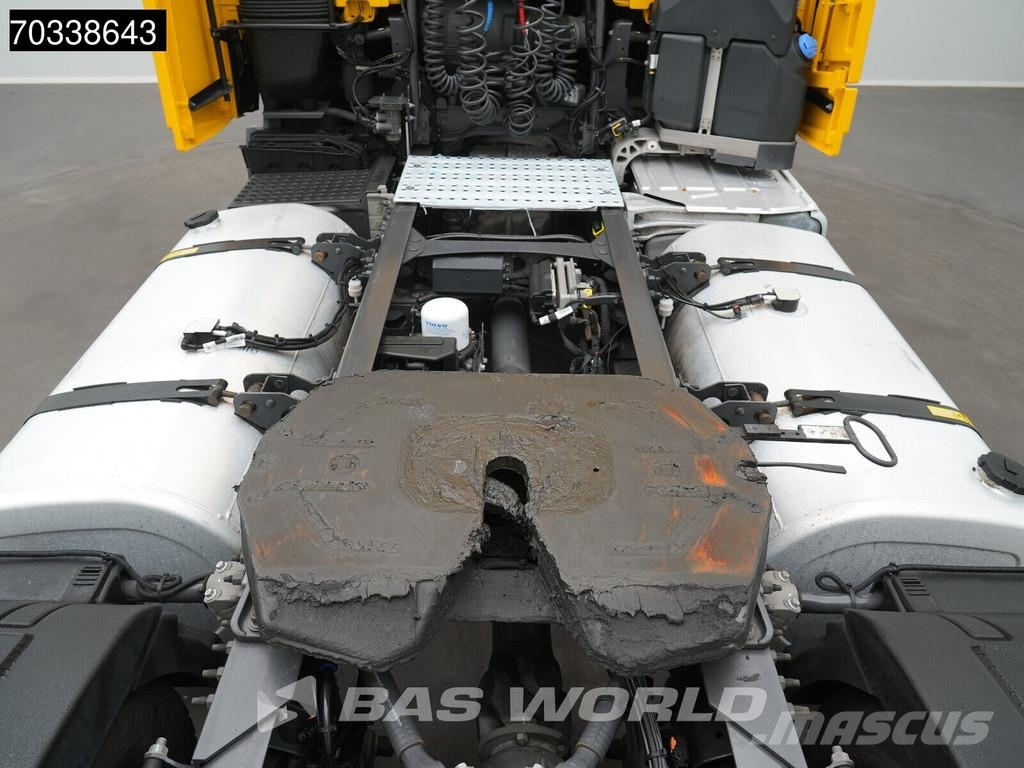 Volvo FH 460 4X2 Globe Mega 2x Tanks I-ParkCool Navi ACC Sattelzugmaschinen