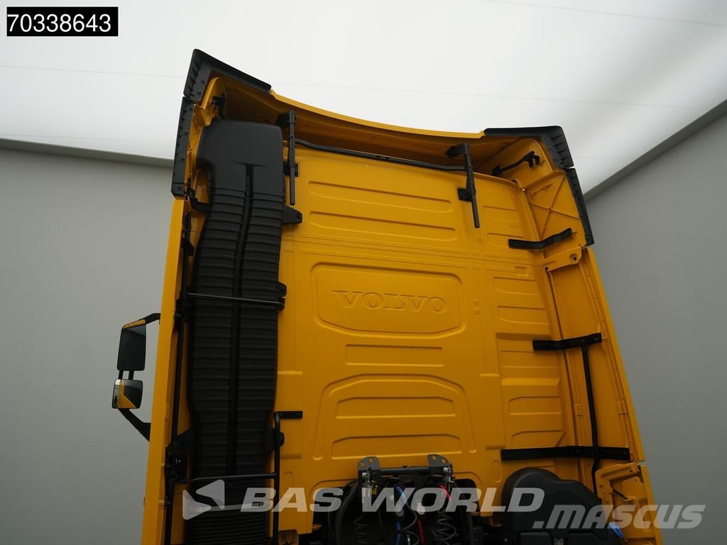 Volvo FH 460 4X2 Globe Mega 2x Tanks I-ParkCool Navi ACC Sattelzugmaschinen