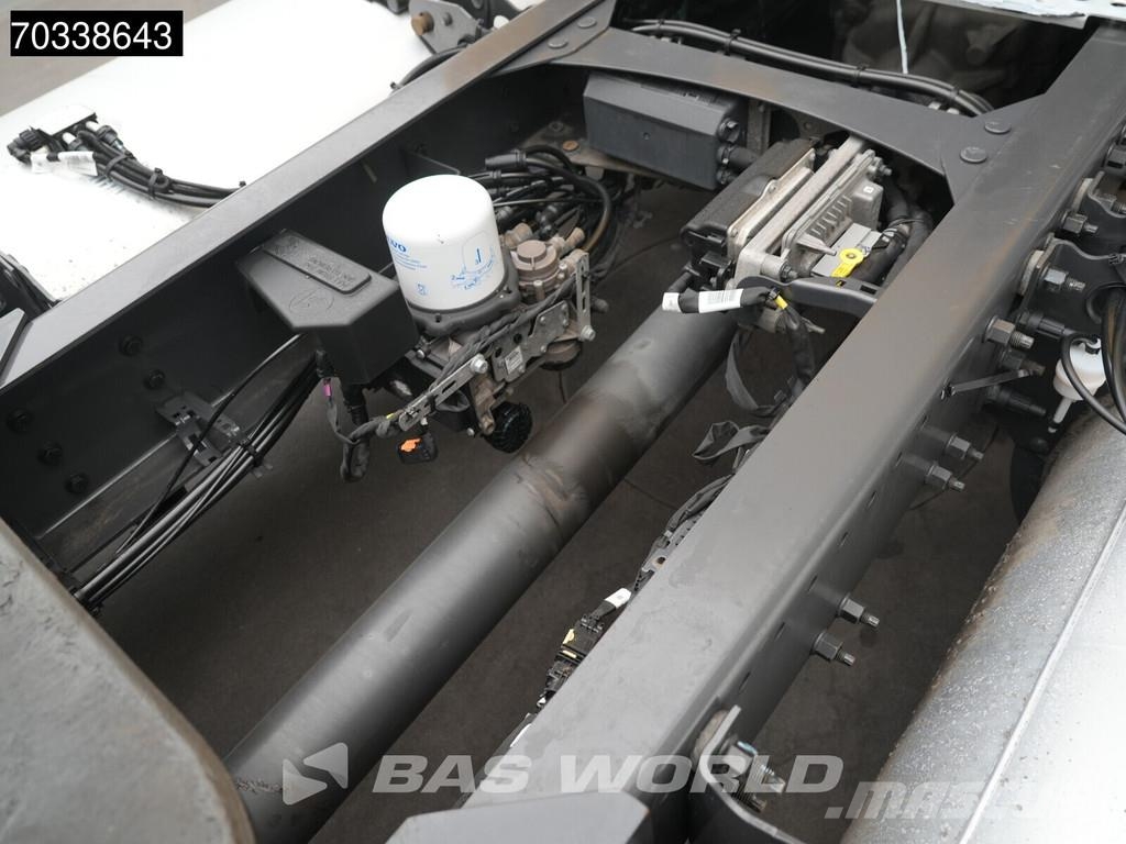 Volvo FH 460 4X2 Globe Mega 2x Tanks I-ParkCool Navi ACC Sattelzugmaschinen