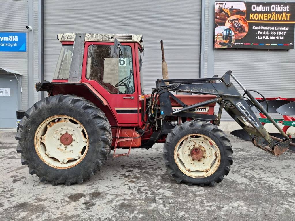 International 844 xl Τρακτέρ