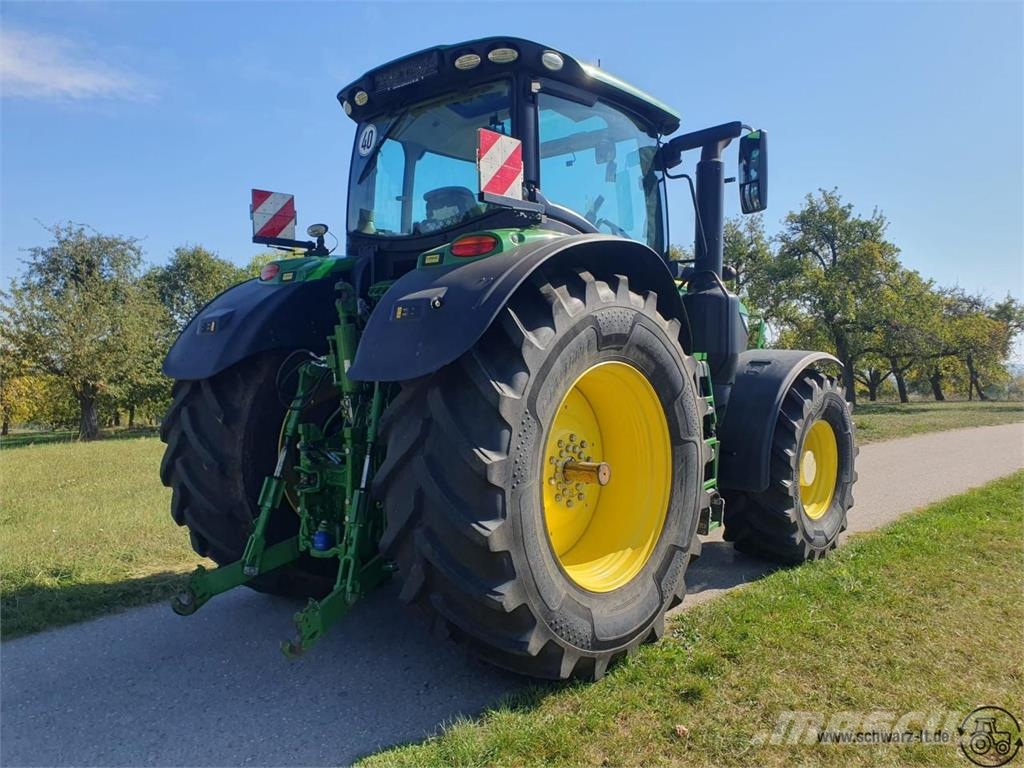 John Deere 6250R Traktoren