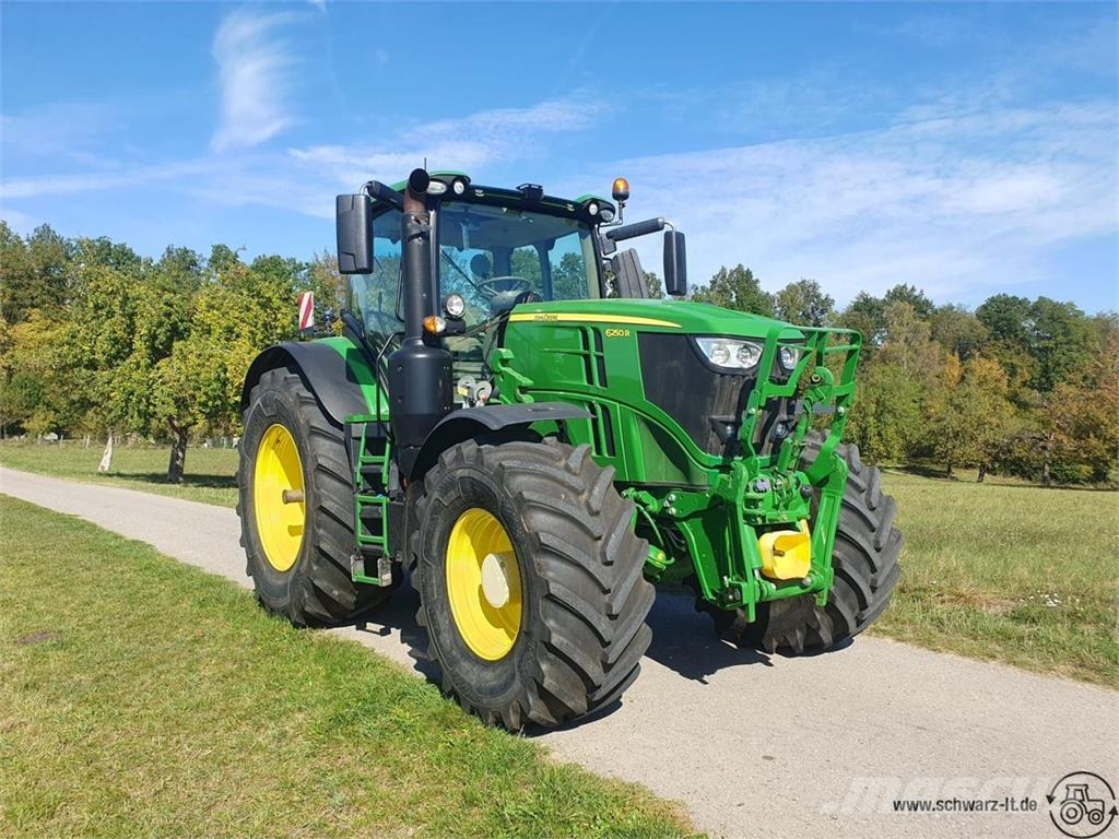 John Deere 6250R Traktoren