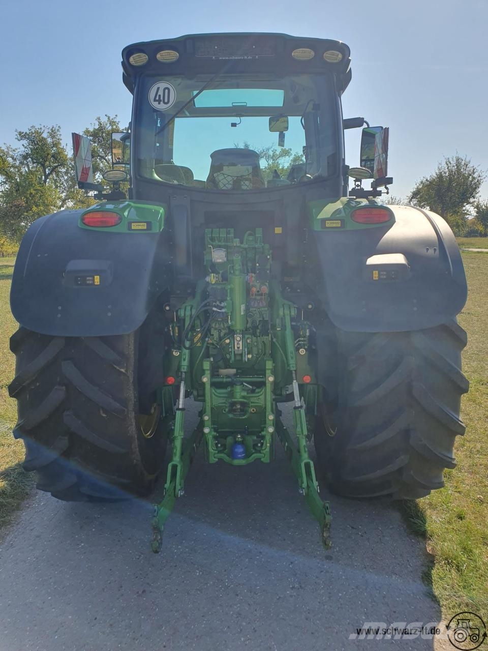 John Deere 6250R Traktoren