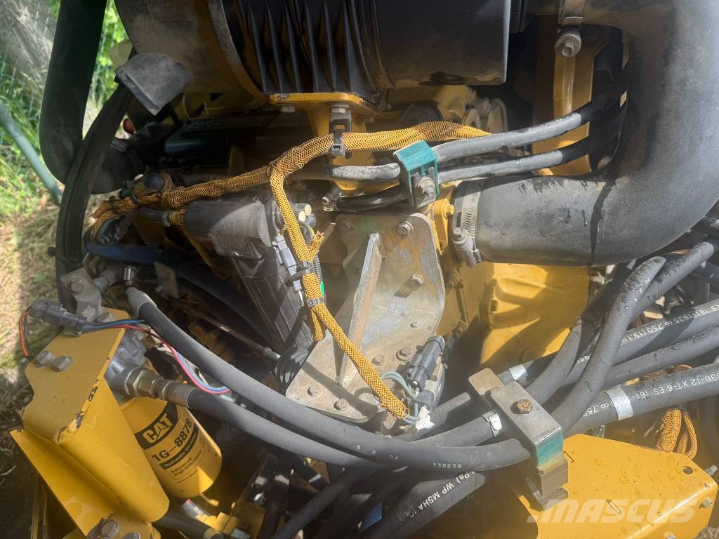 CAT CB 434 D Rouleaux tandem