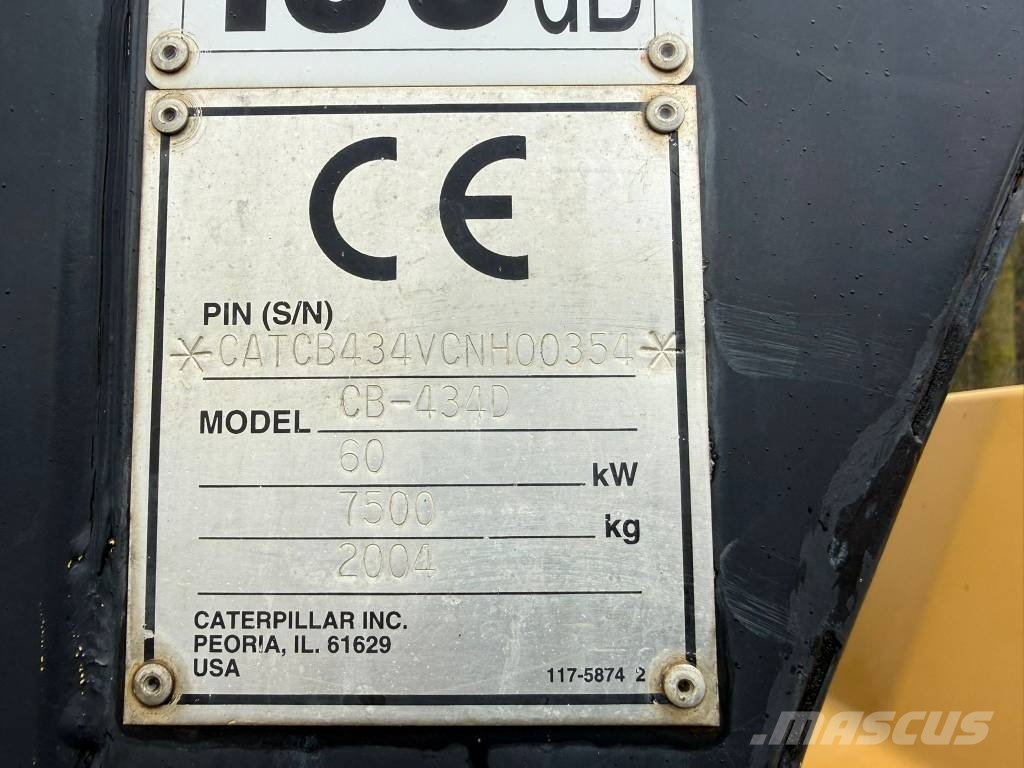 CAT CB 434 D Rouleaux tandem
