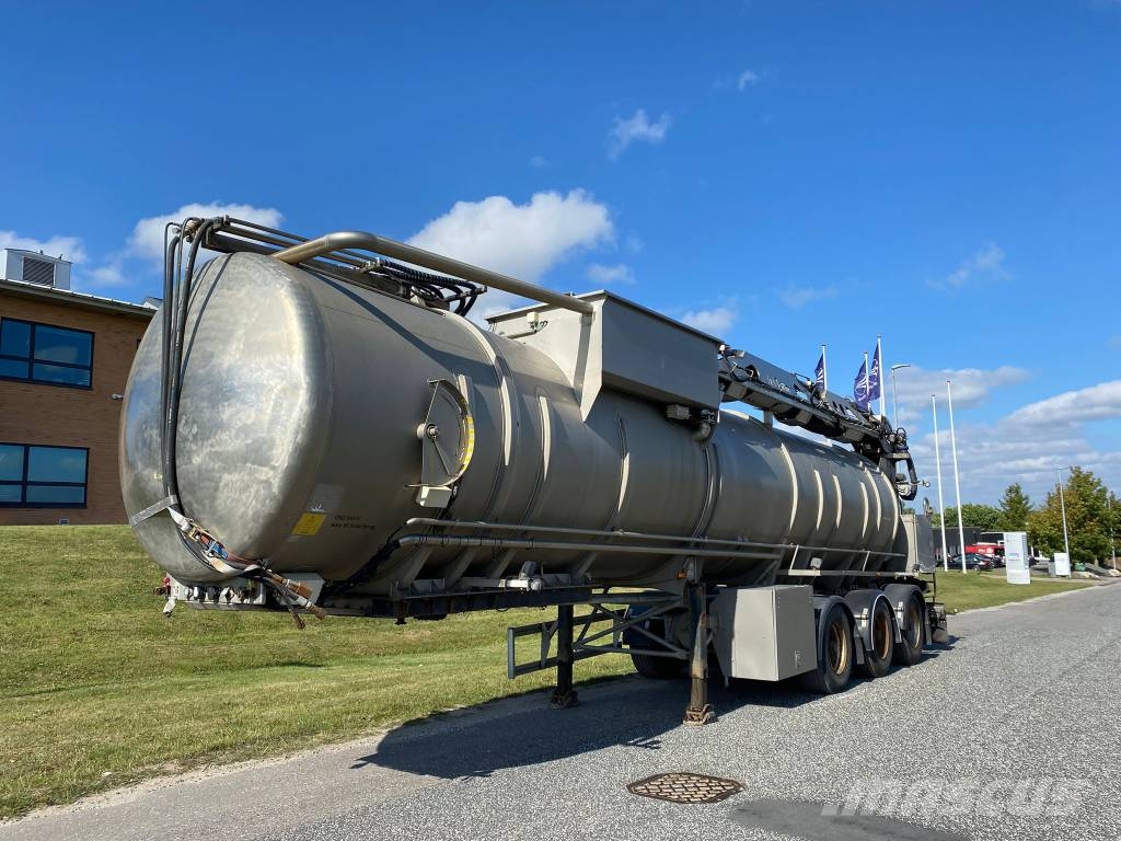 VM Tarm 3 akslet gylletrailer Andre Semi-trailere