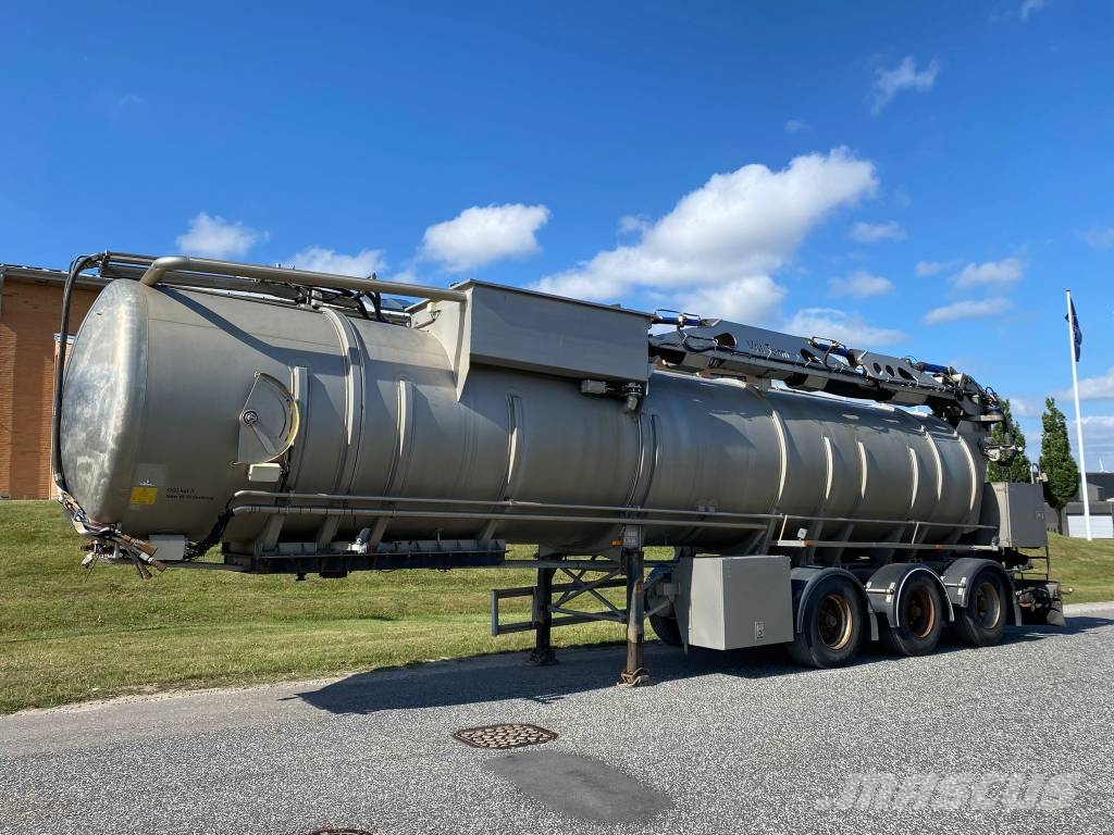 VM Tarm 3 akslet gylletrailer Andre Semi-trailere