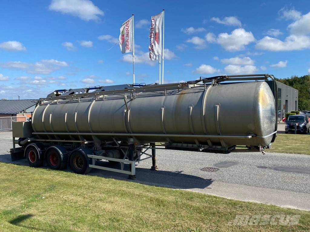 VM Tarm 3 akslet gylletrailer Andre Semi-trailere
