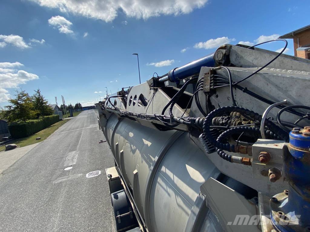 VM Tarm 3 akslet gylletrailer Andre Semi-trailere