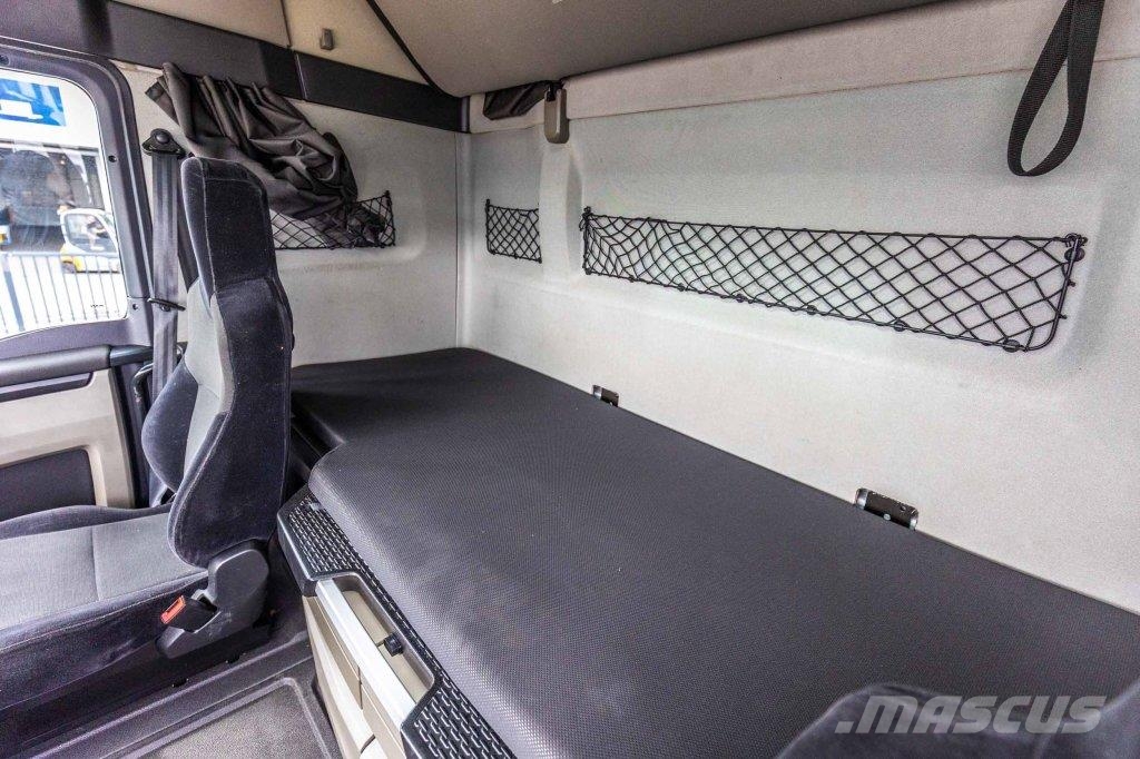 MAN TGX 18.510 BLS - INTARDER Vetopöytäautot
