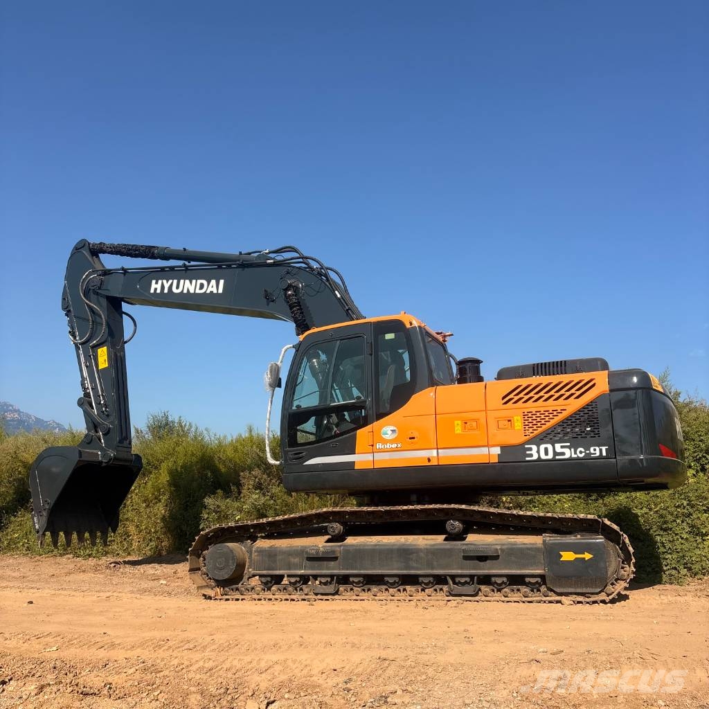 Hyundai 305 lc-9t Midi excavators 7t - 12t