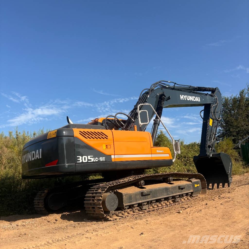 Hyundai 305 lc-9t Midi excavators 7t - 12t