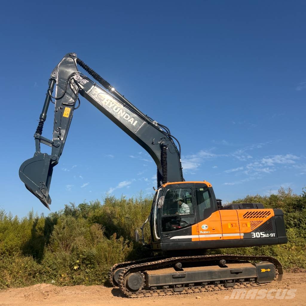 Hyundai 305 lc-9t Midi excavators 7t - 12t
