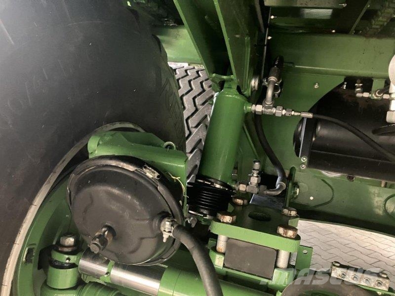 Krone ZX 470 GD Keräävät noukinvaunut ja silppurivaunut