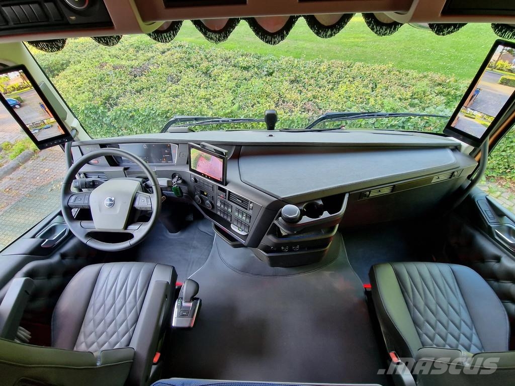 Volvo FH 13.500 Aero Globetrotter XL 4x2 - New - Full sp Trækkere