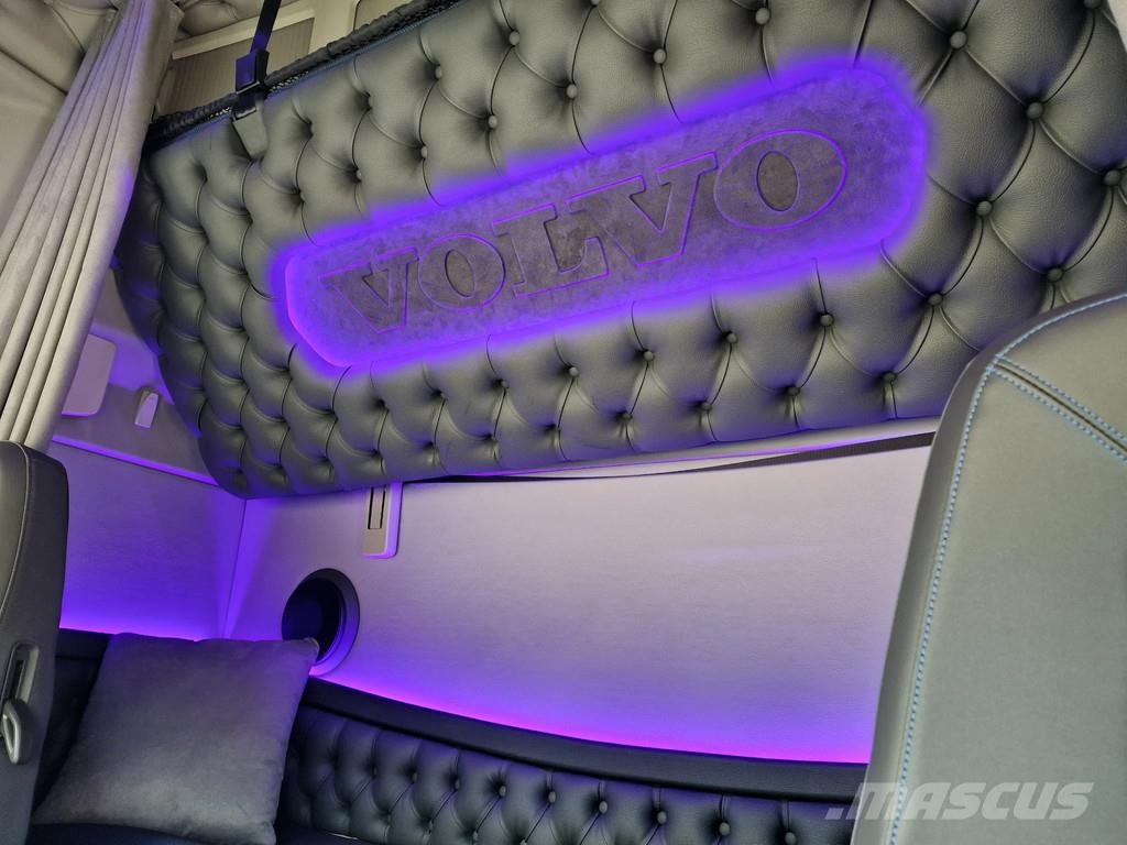 Volvo FH 13.500 Aero Globetrotter XL 4x2 - New - Full sp Trækkere