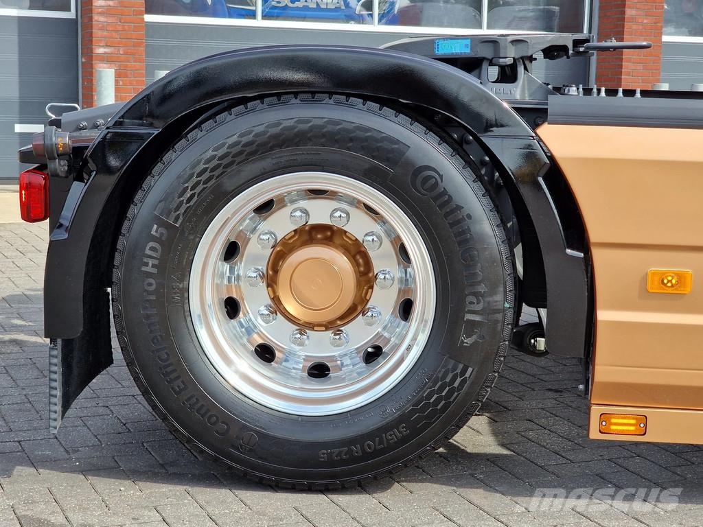 Volvo FH 13.500 Aero Globetrotter XL 4x2 - New - Full sp Trækkere