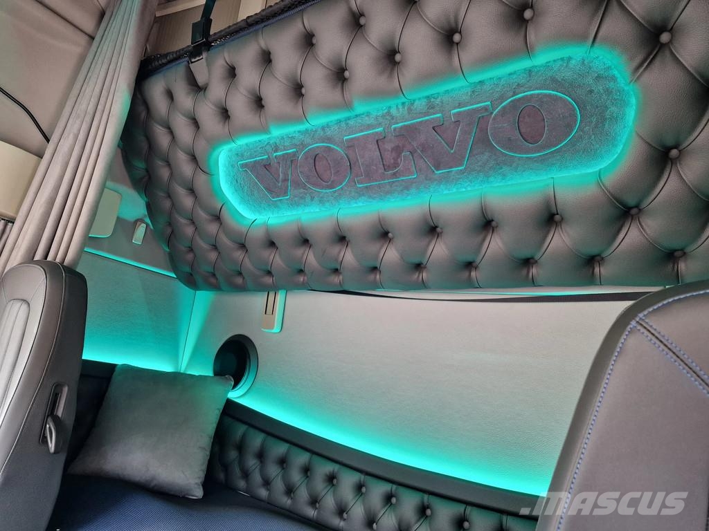 Volvo FH 13.500 Aero Globetrotter XL 4x2 - New - Full sp Trækkere