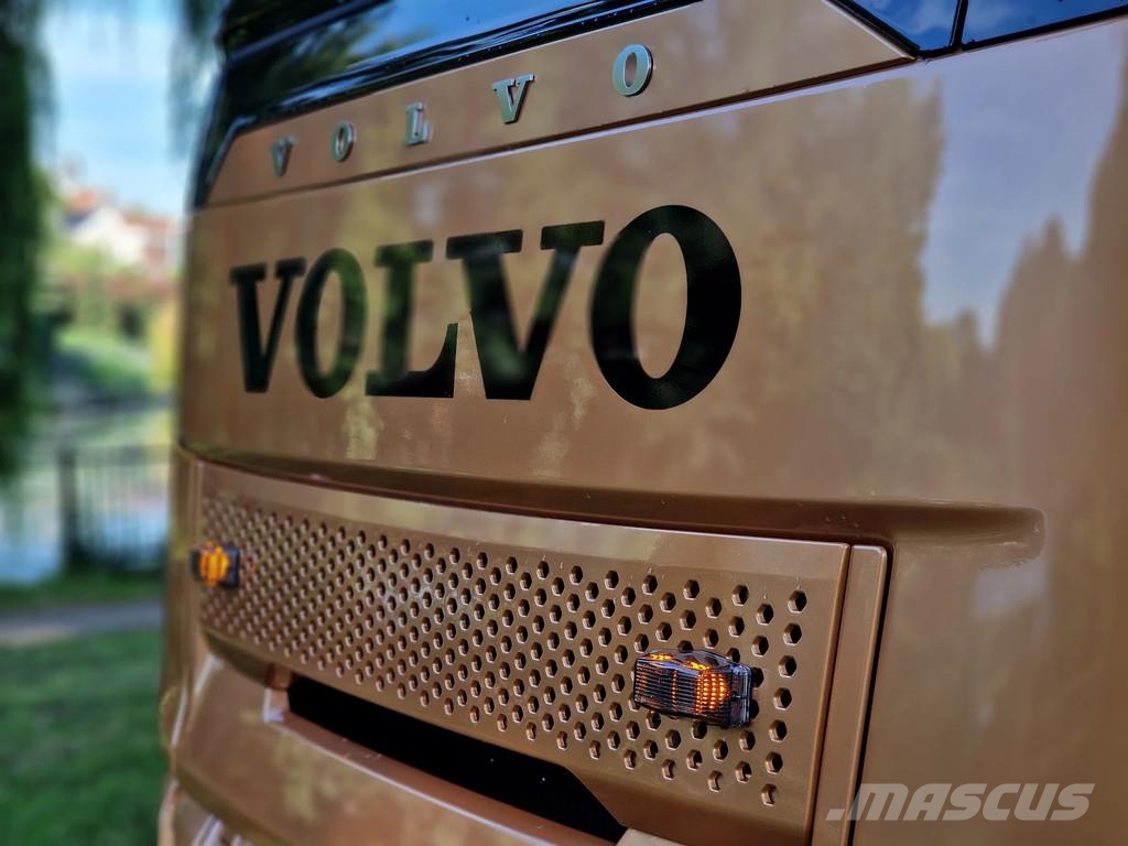 Volvo FH 13.500 Aero Globetrotter XL 4x2 - New - Full sp Trækkere
