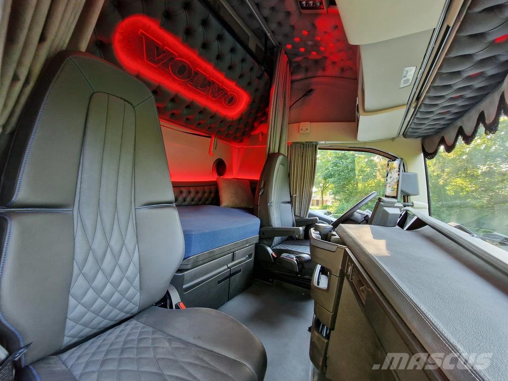 Volvo FH 13.500 Aero Globetrotter XL 4x2 - New - Full sp Trækkere