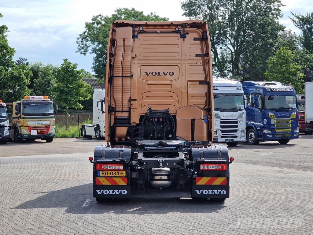 Volvo FH 13.500 Aero Globetrotter XL 4x2 - New - Full sp Trækkere