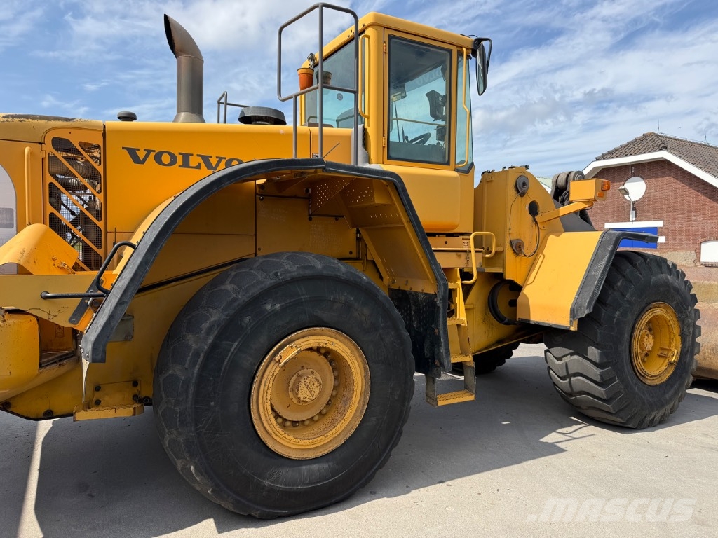Volvo L 180 E Chargeuse sur pneus
