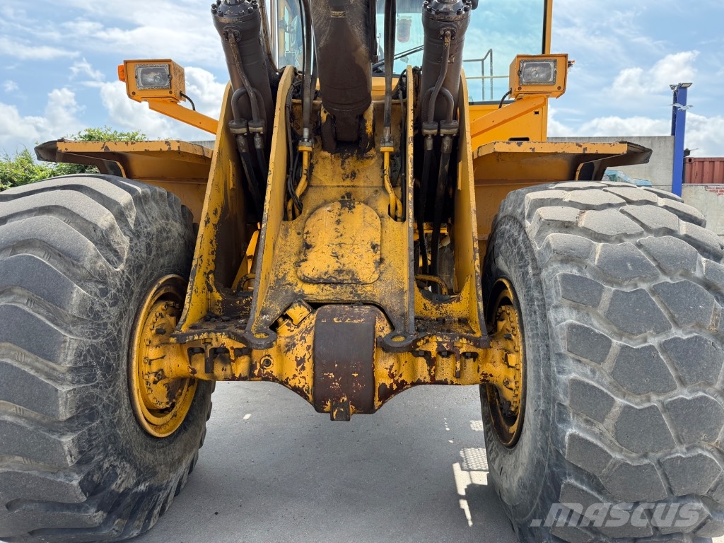 Volvo L 180 E Chargeuse sur pneus