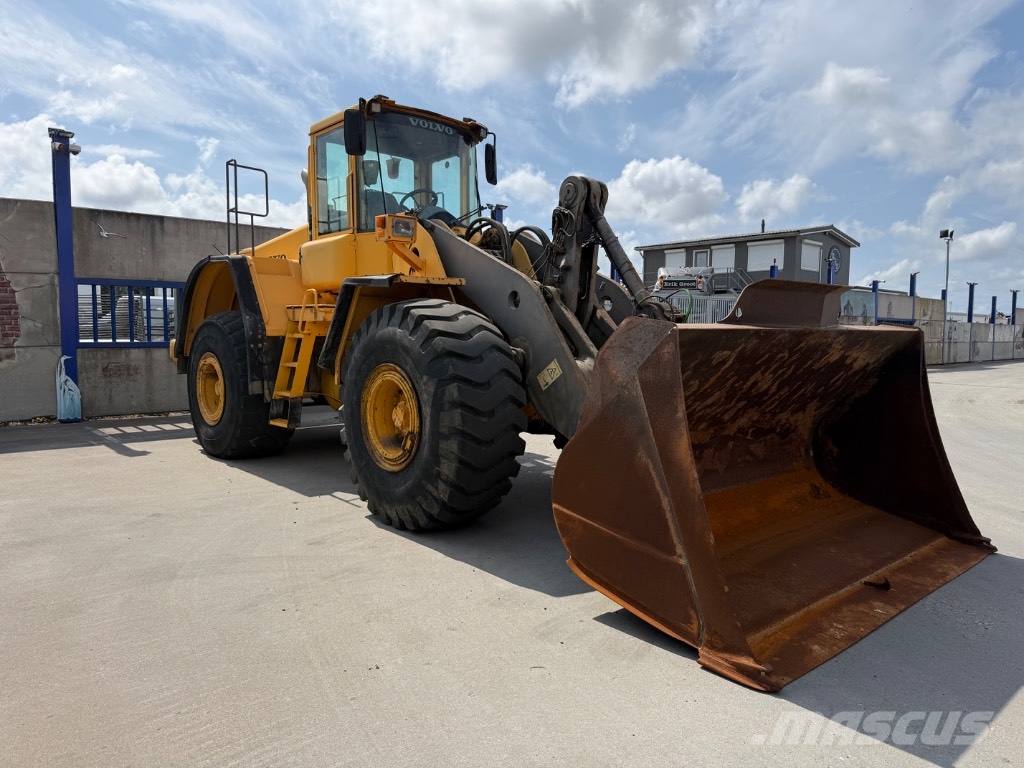 Volvo L 180 E Chargeuse sur pneus