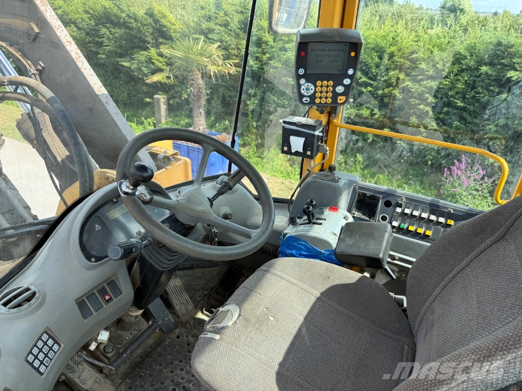 Volvo L 180 E Chargeuse sur pneus