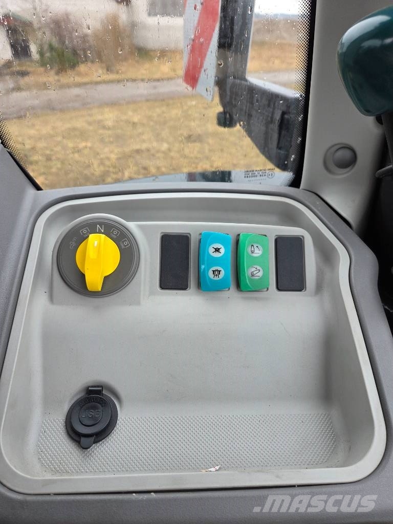 Deutz-Fahr 7250 TTV Traktorji