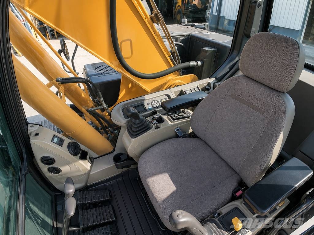 CASE CX 240 B Metsaekskavaatorid