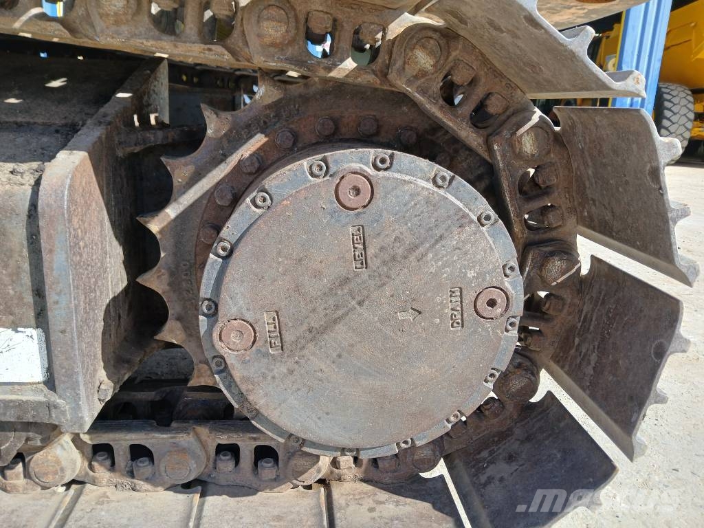 CASE CX 240 B Metsaekskavaatorid