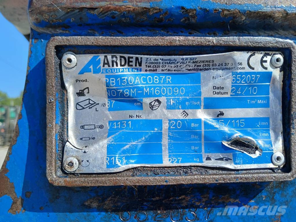 CASE CX 240 B Metsaekskavaatorid