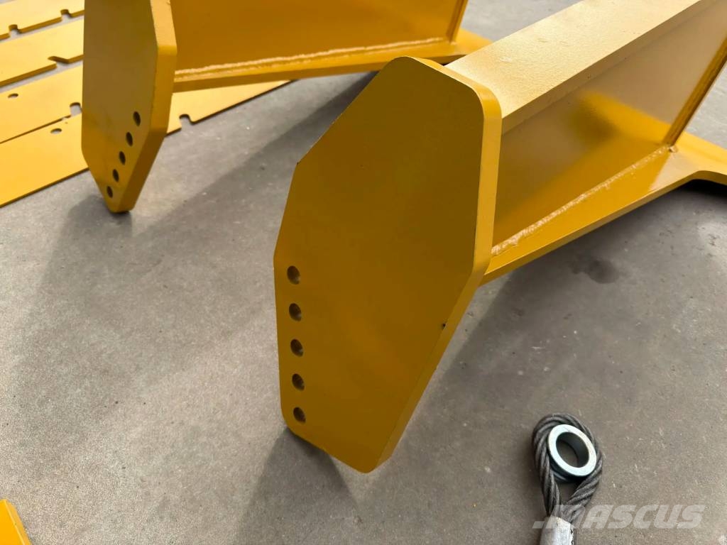 Volvo A45G Puertas traseras