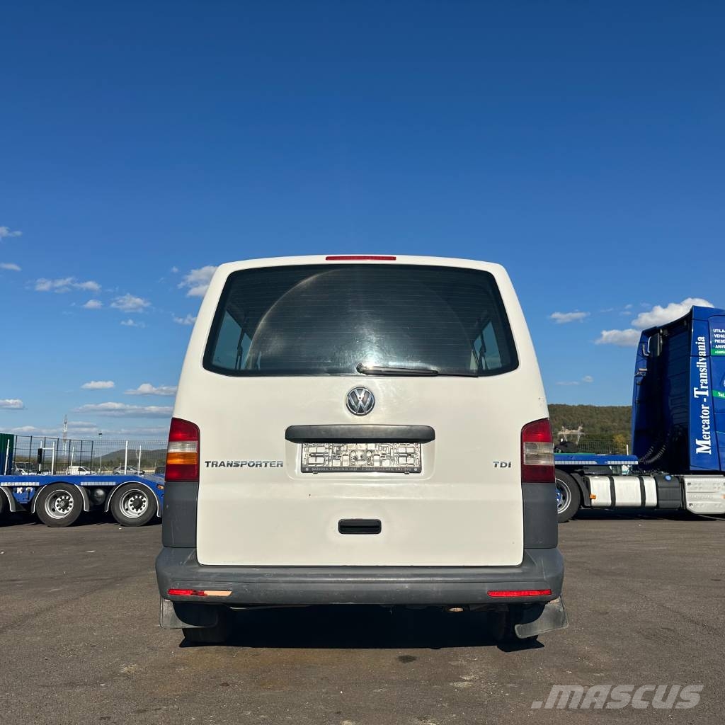 Volkswagen T5 Lang / 2.0 TDI / 8+1 Sitzplätze / Klimaanlage / Cars